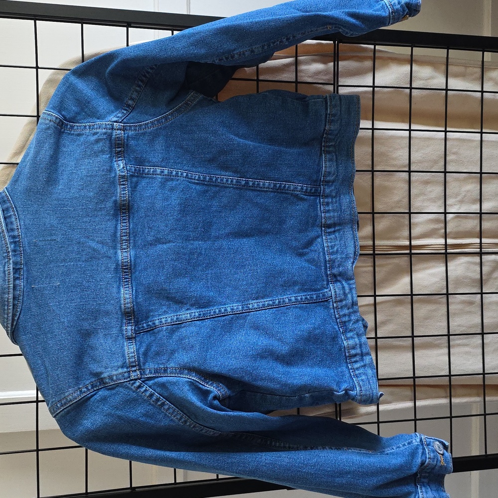 Old Navy Classic Blue Kids Jean Jacket - Picture 5 of 5